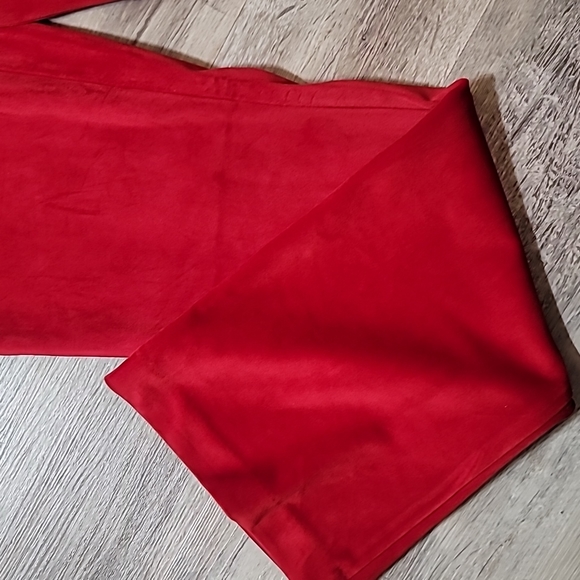 Maison d' Amelie Red Velvet Pants - Picture 4 of 10